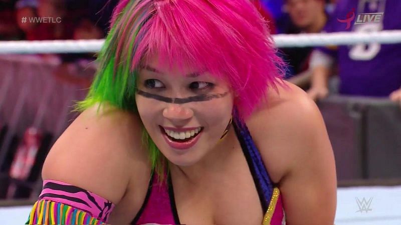 WWE needs to make Asuka look like a big deal again!