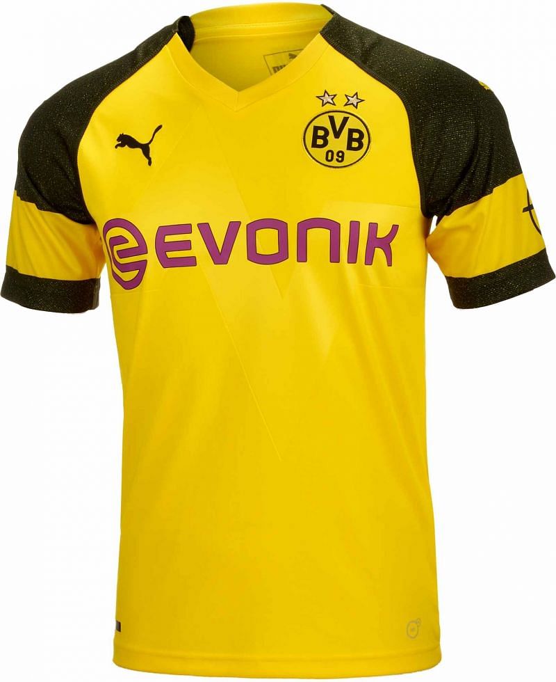 Dortmund&#039;s Home kit 18/19