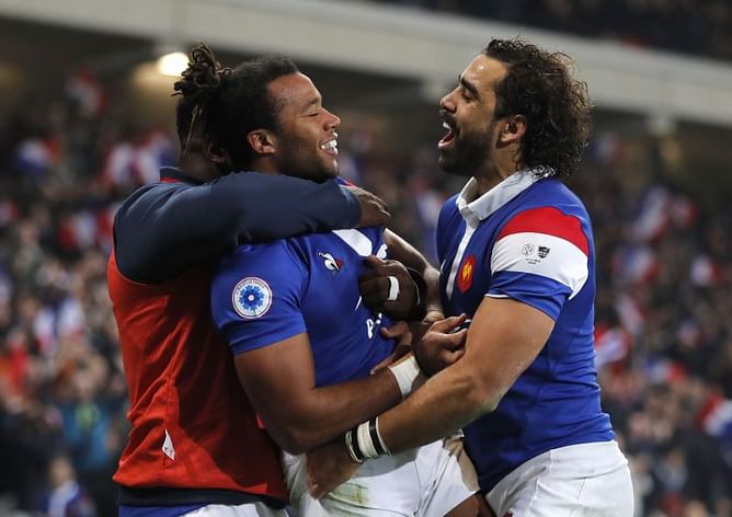 France coach Brunel makes 2 changes to face Fiji