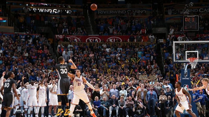 Curry scored 46 points to help the Warriors beat the Thunder