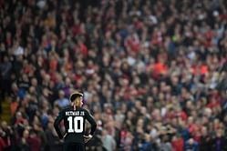 Reports: Neymar reaches agreement with Paris Saint-Germain for €200m summer exit