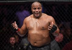 WWE News: Daniel Cormier Calls Out Brock Lesnar At UFC 230
