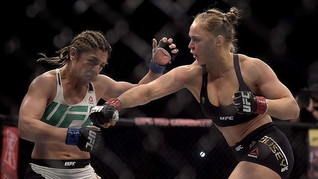 Ronda Rousey overwhelms Bethe Correira in the UFC 190 headliner