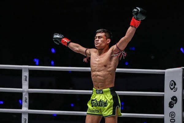 Saemapetch Fairtex&acirc;€™s work ethic has helped mold him into a world champion