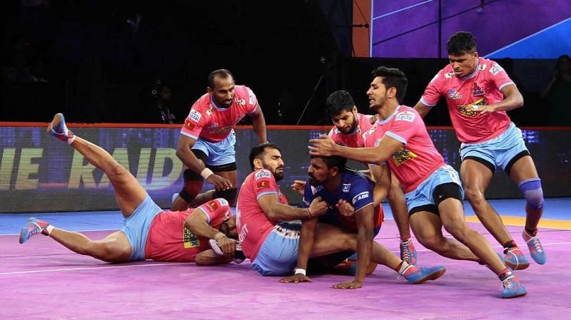 Jaipur Pink Panthers&#039; defence was in good form tonight