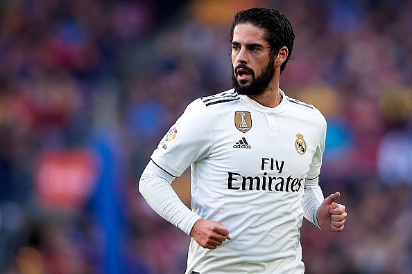 Chelsea reportedly consider giving Isco an escape route from Real Madrid
