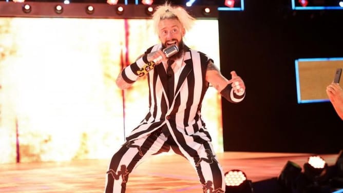 WWE Rumor Mill: Signs with Enzo Amore's picture posted asking to look out for him