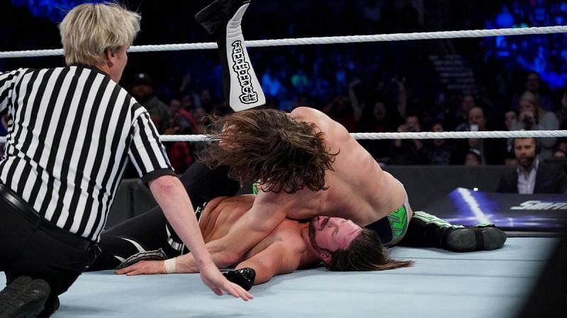 How is one of SmackDown Live&#039;s top performers not performing?
