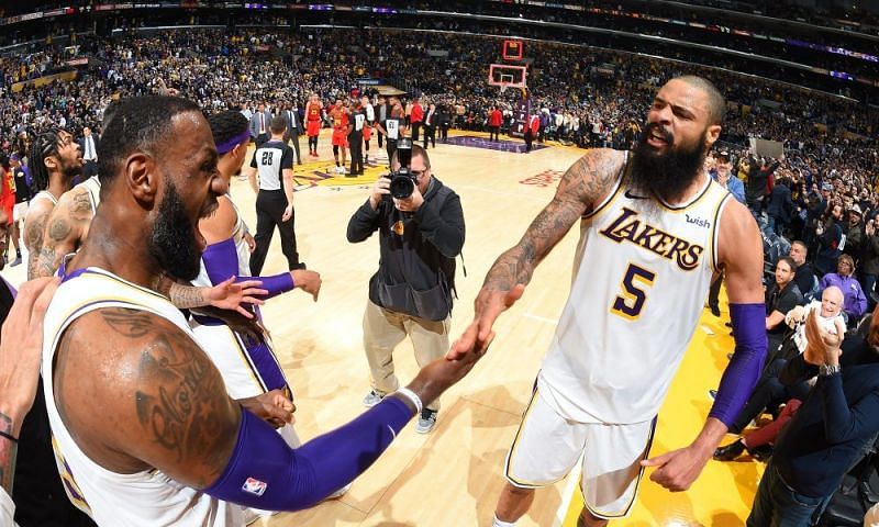 Tyson Chandler&#039;s block received one of the greatest reactions ever at the Staples Center