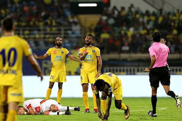 Anas Edathodika in Kerala Blasters colours