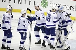 Kucherov, Point lead Lightning past struggling Devils 5-1
