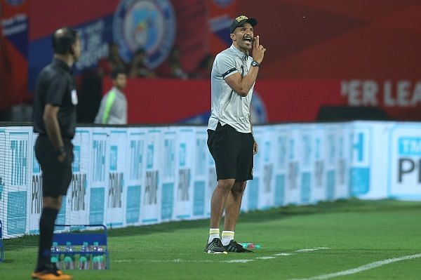 ISL 2018-19: 4 Reasons Why David James Deserved to be Sacked by Kerala Blasters