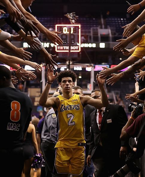 Los Angeles Lakers v Phoenix Suns