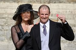 Andrew Strauss' wife dies after losing the battle with cancer