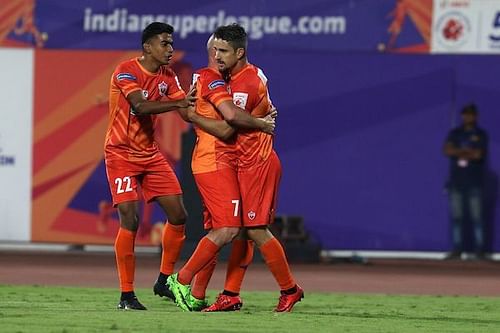 FC Pune City recorded their second win in as many games as they upstaged FC Goa by a scoreline of 2-0 (Image Courtesy: ISL)