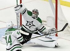 Khudobin makes 49 saves as Stars beat Predators 2-0