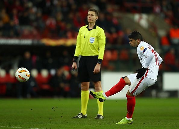 Banega eyed by Emery