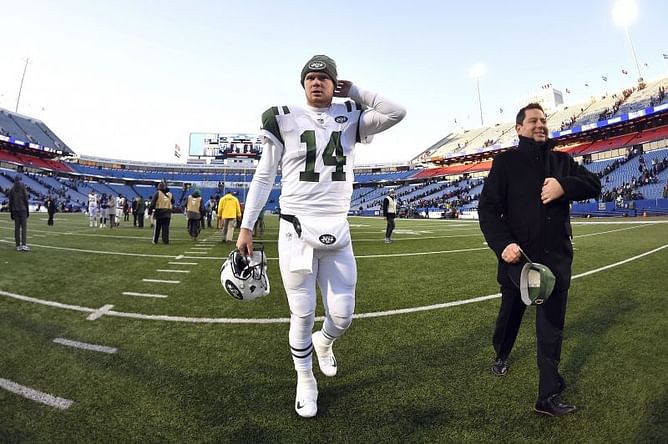 Jets' Darnold focused on now, but excited about the future