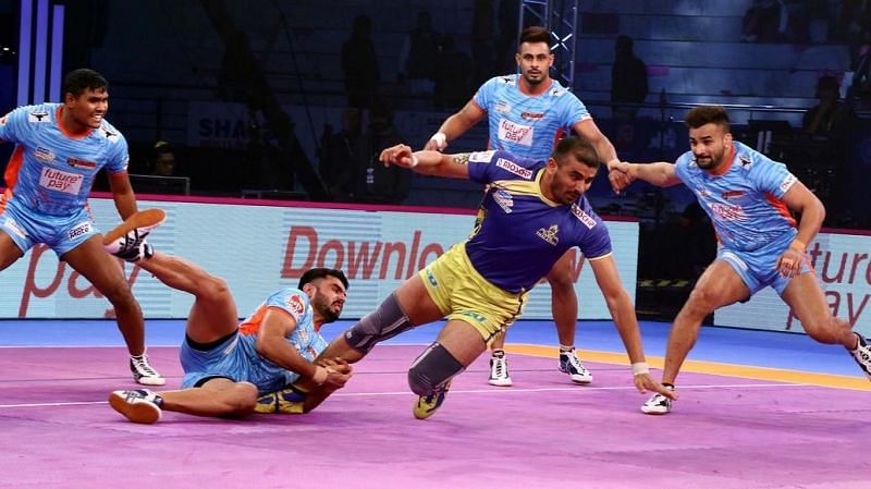 Ajay Thakur would look to inspire his team to a victory against the Bengal Warriors.