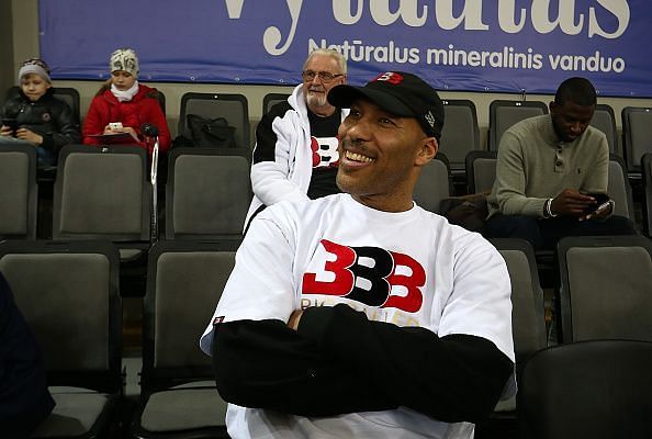 LaVar Ball says he has no relationship with LeBron James, issues ultimatum to Luke Walton