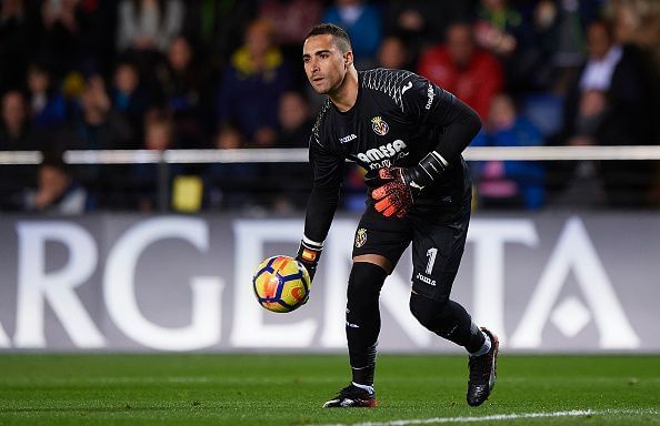 Villarreal goalkeeper Sergio Asenjo