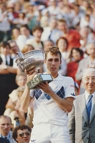Ivan Lendl lift his first French Open Trophy in 1984