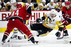 Crosby, Murray lead Penguins to a 3-0 win at Carolina