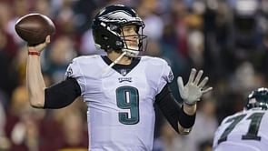 Eagles leapfrog Vikings into NFL playoffs with help from Bears
