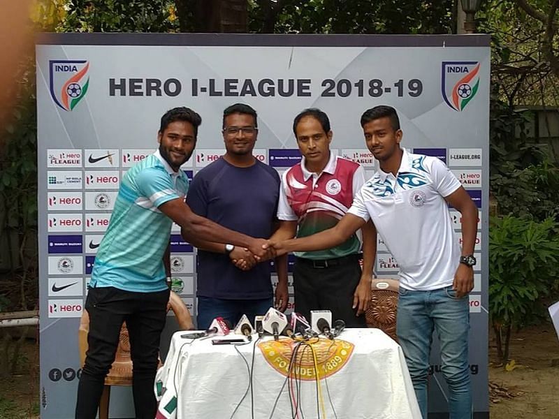 The Chennai City and Mohun Bagan coaches before the game