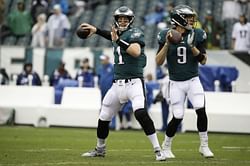Eagles' Wentz out for Sunday with stress fracture in back