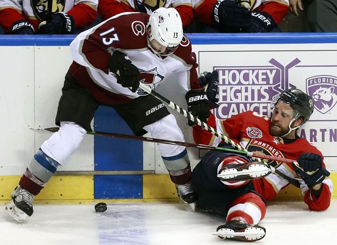 Soderberg, Compher lead Avalanche past Panthers 5-2