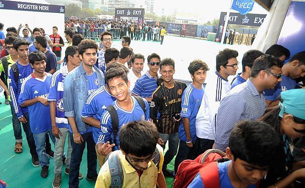 Live screening of a Premier League match in Mumbai