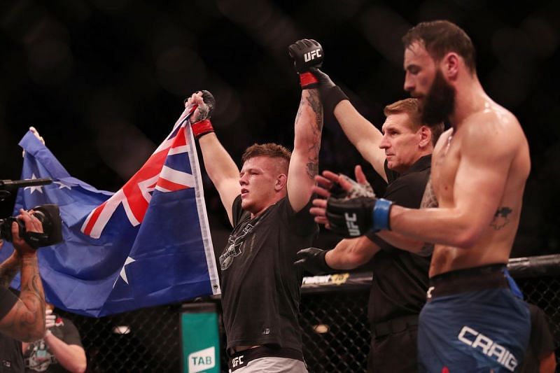 Jim Crute secured a third-round submission win over Paul Craig at UFC Fight Night 142