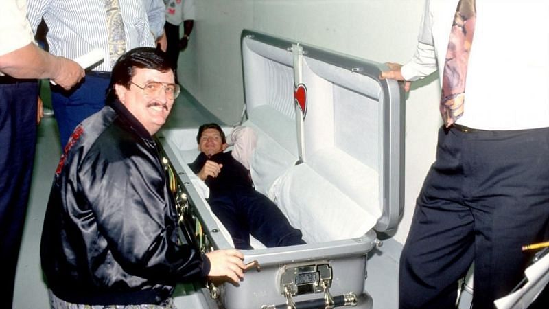 Vince in Taker&#039;s coffin