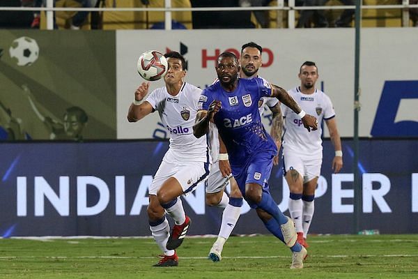 Mumbai City FC&#039;s Arnold Issoko gives chase to the ball [Image: ISL] 