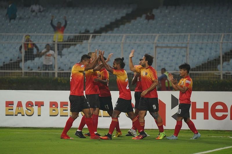 East Bengal players celebrate a goal&lt;p&gt;
