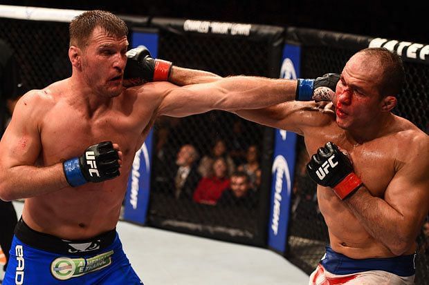 The first fight between Stipe Miocic and Junior Dos Santos was a stone-cold classic
