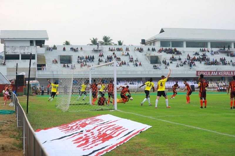 Action from the game between Gokulam Kerala and Real Kashmir (Image Courtesy: AIFF)
