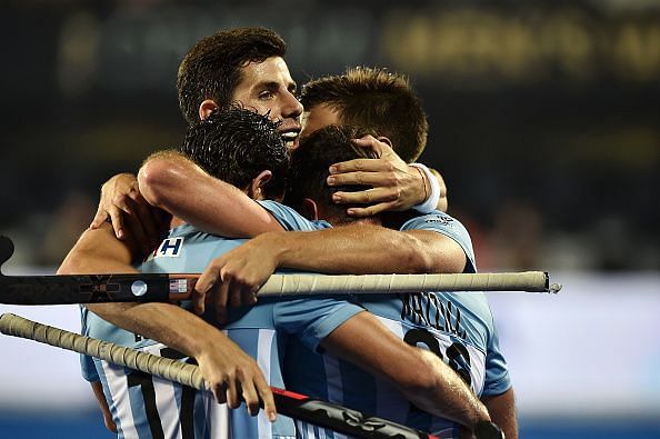 Argentina won comfortably as Mazzilli and Vila found their scoring touch