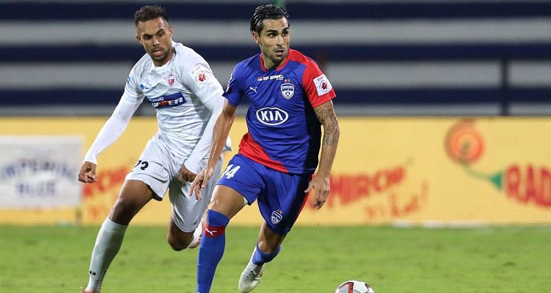 Robin Singh performed miserably against his former teammates