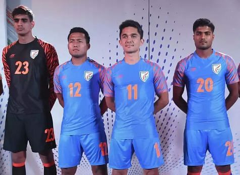 Jeje (second from left) and Sunil Chhetri (second from right) at the launch of India&#039;s new jersey