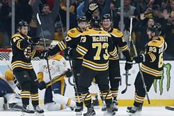 Bergeron scores twice in return as Bruins beat Predators 5-2