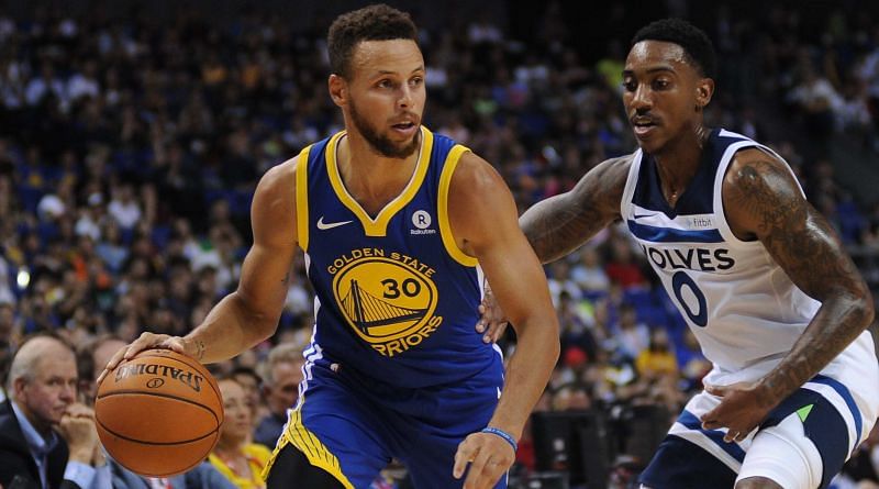 Stephen Curry put on a show at the Oracle Arena. Credit: SI