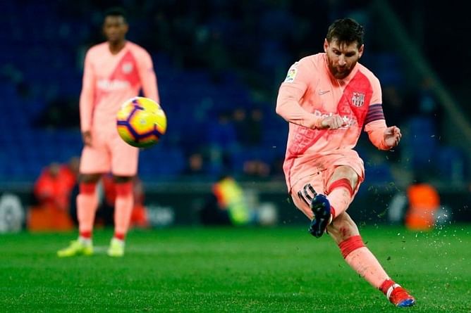 Twitter goes berserk over Lionel Messi’s double free-kick goals against Espanyol