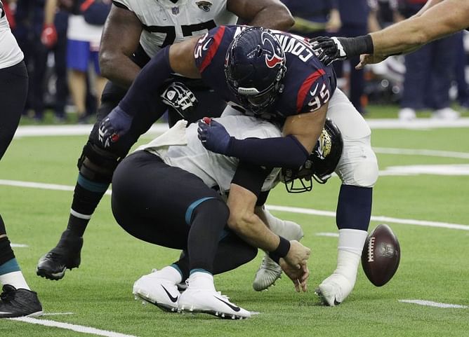 Jaguars keeping Marrone, Caldwell despite AFC South flop