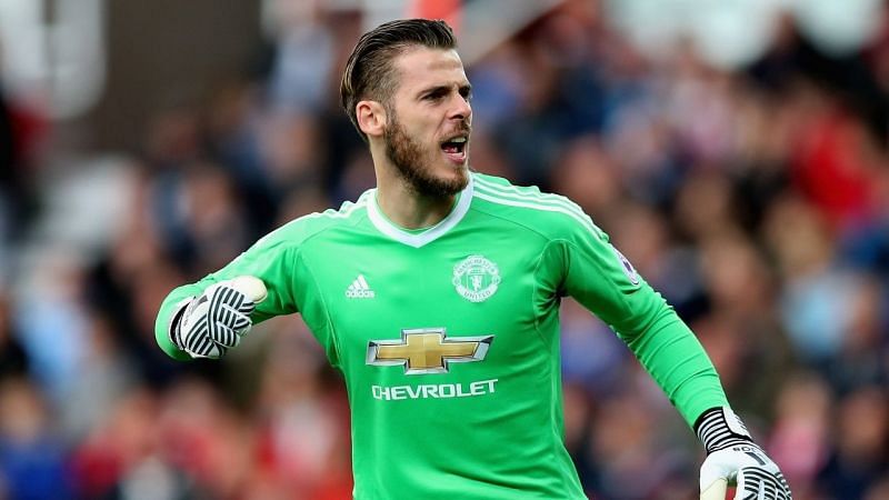 David De Gea wants a pay hike to stay at United.