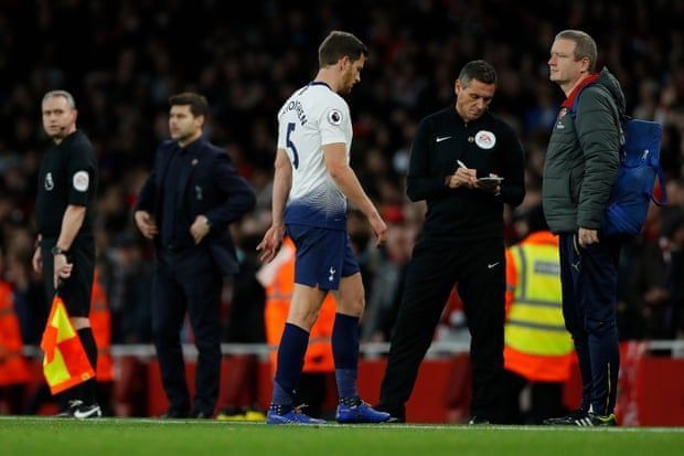 Jan Vertonghen was sent off after a poor tackle on Lacazette