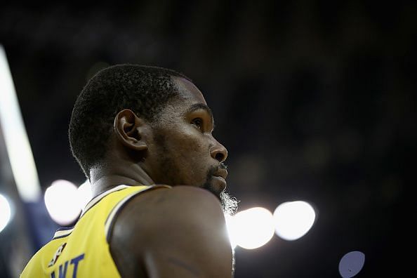 Kevin Durant had to lead the Warriors in Curry&#039;s absence