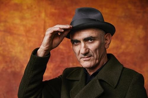 Legendary singer/songwriter Paul Kelly