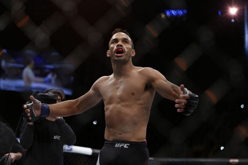 Rob Font will be looking to give Sergio Pettis a rude welcoming to 135lbs